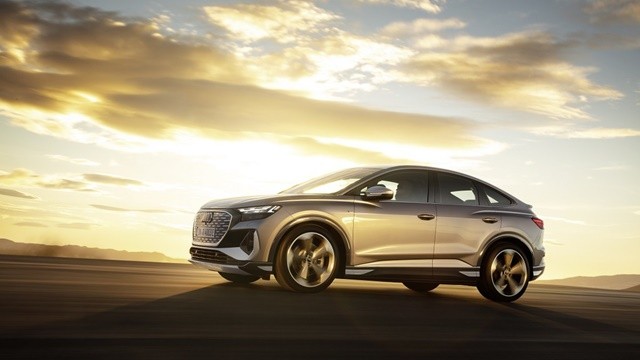 Audi-Q4-E-tron-van-hanh