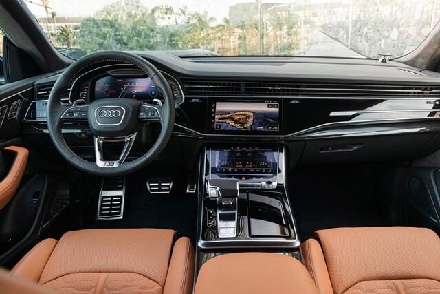 Audi-RS-Q8-2021-cabin
