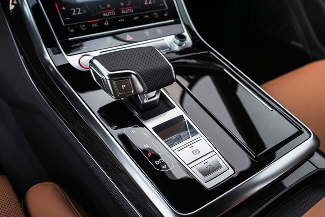 Audi-RS-Q8-2021-can-so