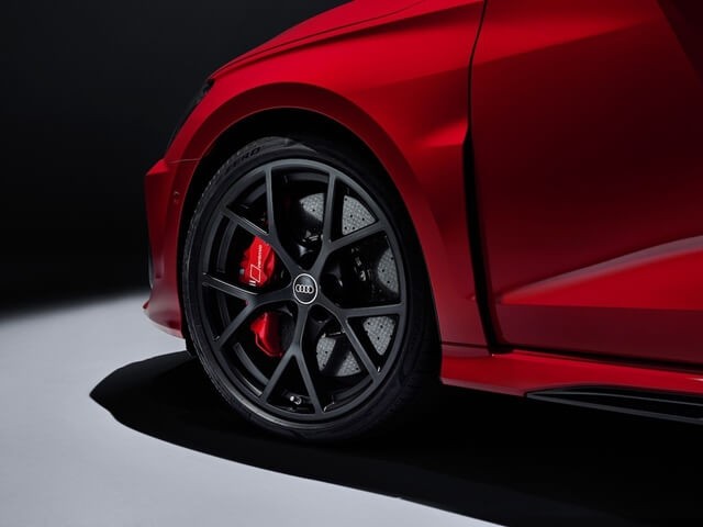 Audi-RS3-2022-la-zang
