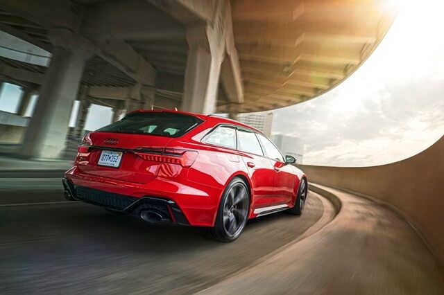 Audi-RS6-Avant-2021-hong-xe