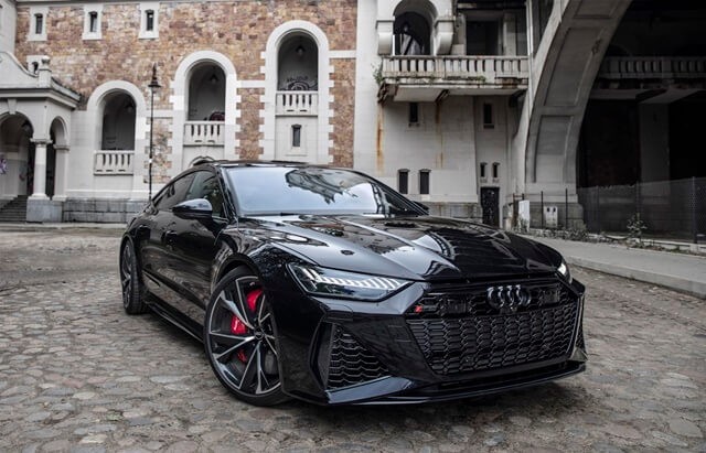 Audi-RS7-2021