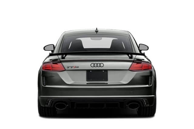 Audi-TT-RS-2021-duoi-xe
