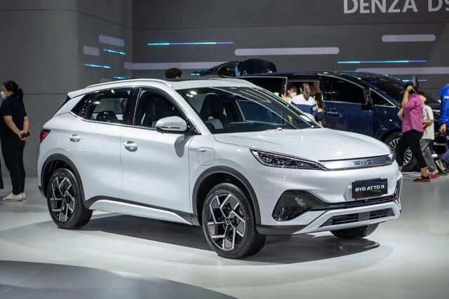 BYD-Atto-3-gia-xe