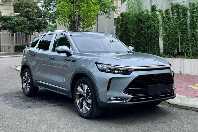 Baic-Beijing-X7-gia-bao-nhieu