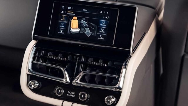 Bentley-Bentayga-EWB-cua-gio-dieu-hoa-hang-ghe-thu-2