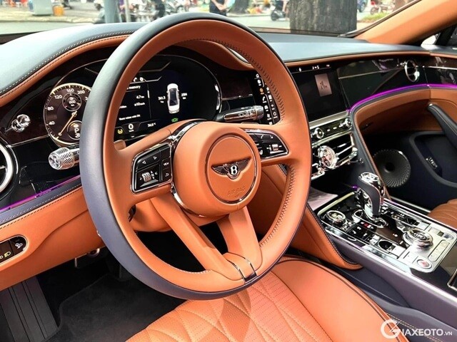 Bentley-Flying-Spur-2021-vo-lang