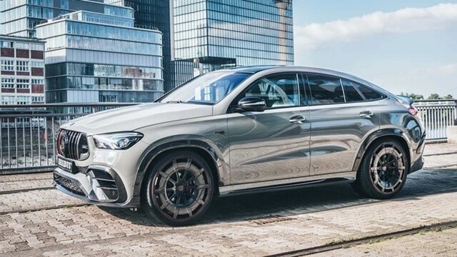 Brabus-900-phan-than-xe