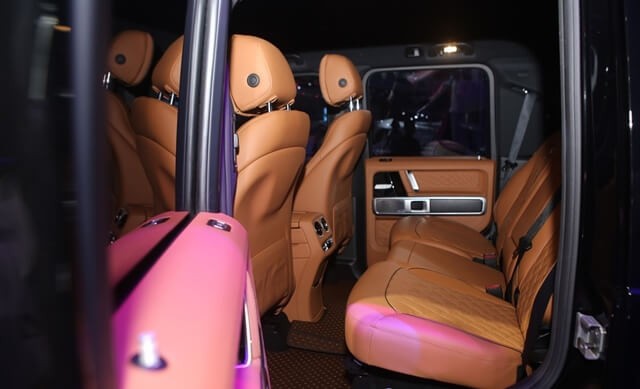 Brabus-G400-khoang-hanh-khach