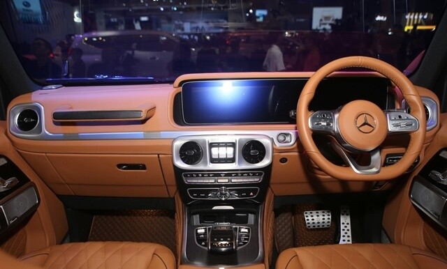Brabus-G400-khoang-lai