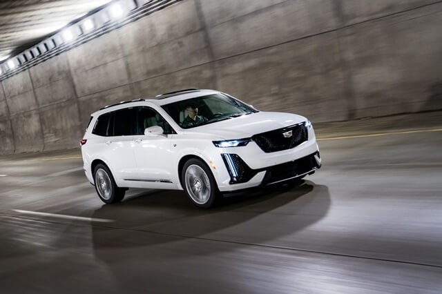 Cadillac-XT6-gia-xe