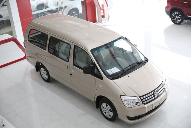 Dongfeng-M3-ngoai-that