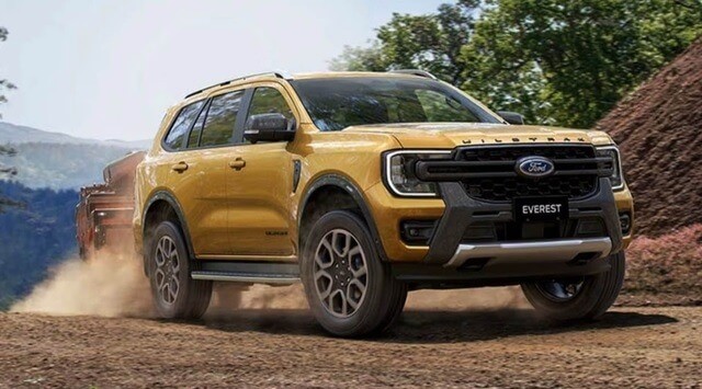 Ford-Everest-Wildtrak-gia-xe