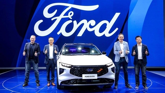 Ford-Evos-ra-mat