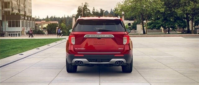 Ford-Explorer-2022-phan-duoi-xe