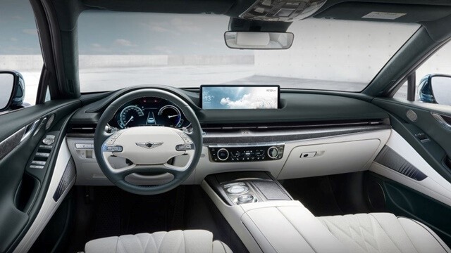 Genesis-Electrified-G80-khoang-lai