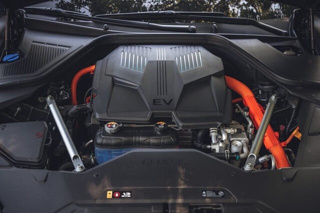 Genesis-electrified-g80-EV-dong-co