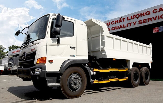 Gia-xe-tai-Ben-Hino-15-tan