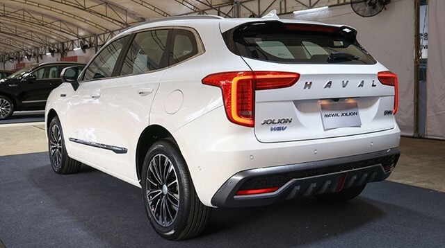 Haval-Jolion-hong-xe