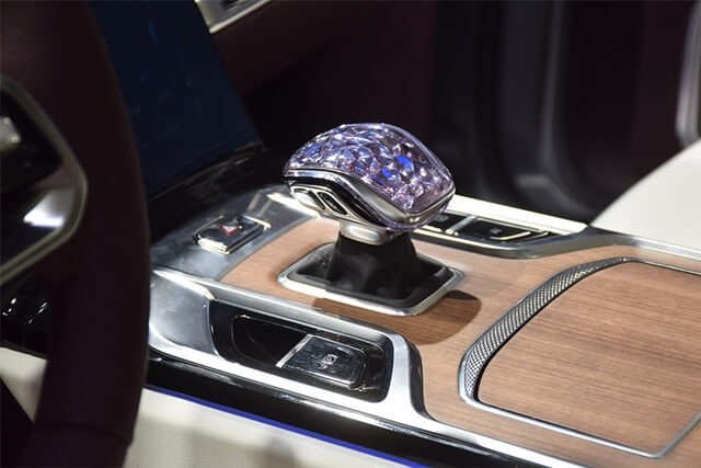Hongqi-E-HS9-can-s