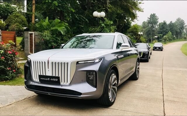 Hongqi-E-HS9