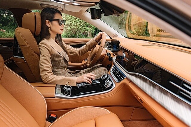Hongqi-H9-khong-gian-khoang-lai