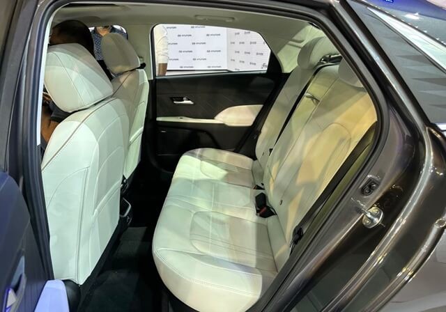 Hyundai-Accent-2023-hang-ghe-thu-2
