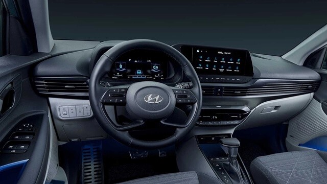 Hyundai-Bayon-khoang-lai