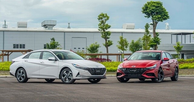 Hyundai-Elantra-the-he-moi-ra-mat
