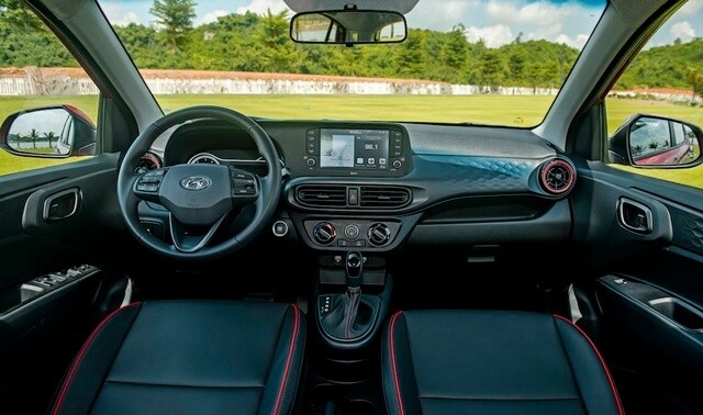 Hyundai-Grand-i10-2022-tong-the-khoang-lai