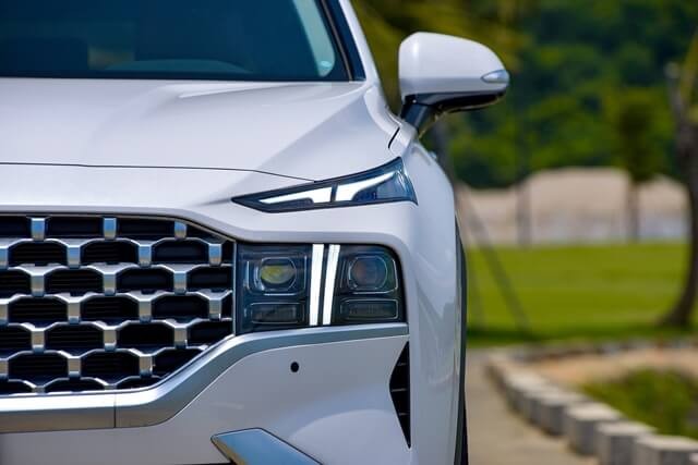 Hyundai-Santafe-2021-den-pha