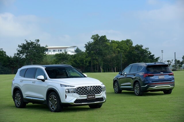 Hyundai-Santafe-2021-gia-xe