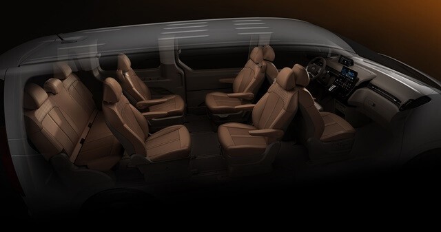 Hyundai-Staria-cabin
