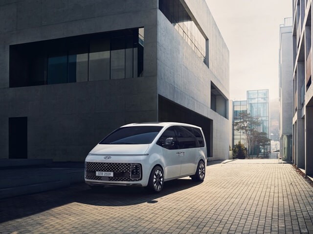 Hyundai-Staria-co-gia-bao-nhieu