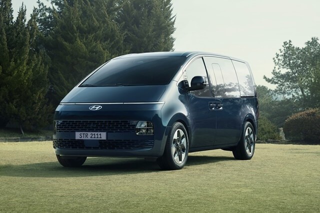 Hyundai-Staria-ra-mat