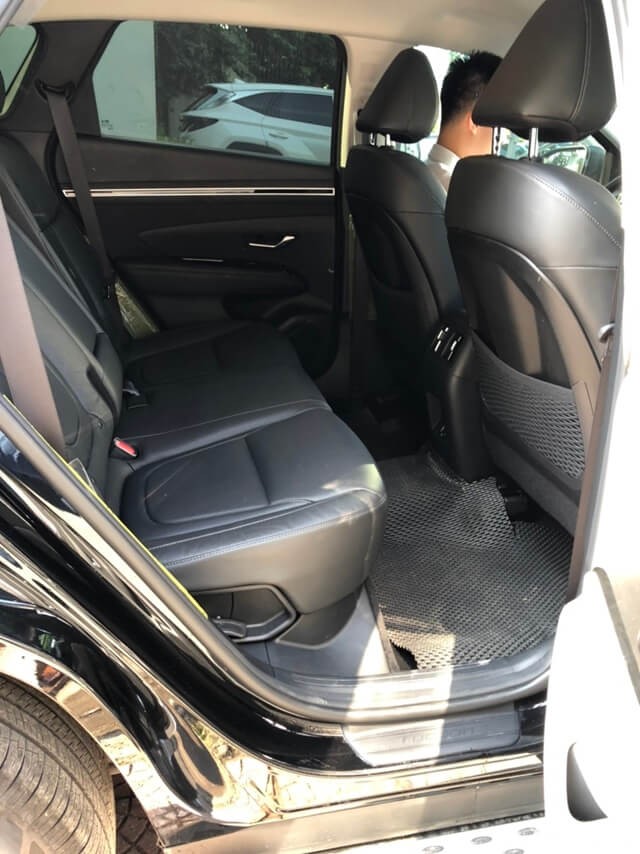 Hyundai-Tucson-2022-khong-gian-khoang-hanh-khach