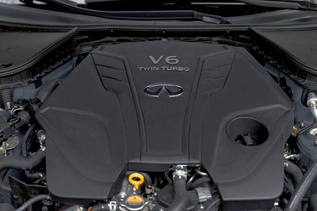 Infiniti-Q50-2022-dong-co