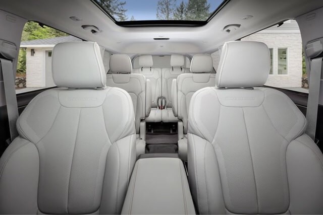 Jeep-Grand-Cherokee-L-khong-gian-cho-ngoi