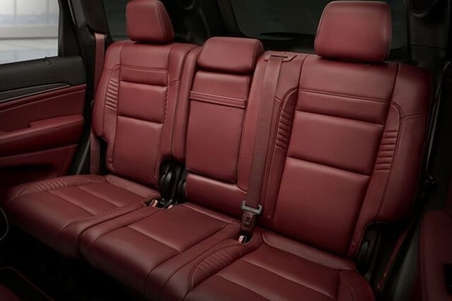 Jeep-Grand-Cherokee-SRT-hang-ghe-sauu