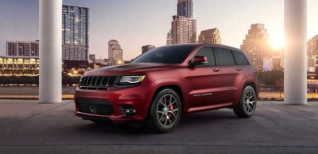 Jeep-Grand-Cherokee-SRT-tong-the-ngoai-that