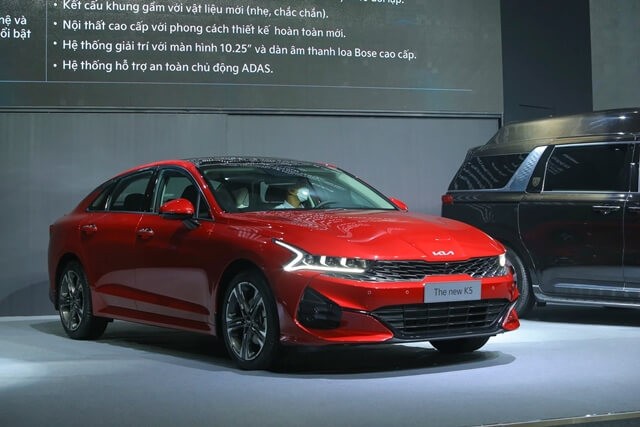 Kia-K5-mau-do