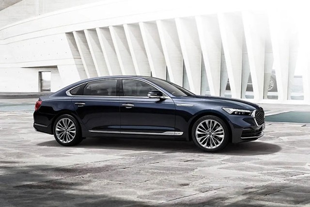Kia-K9-than-xe