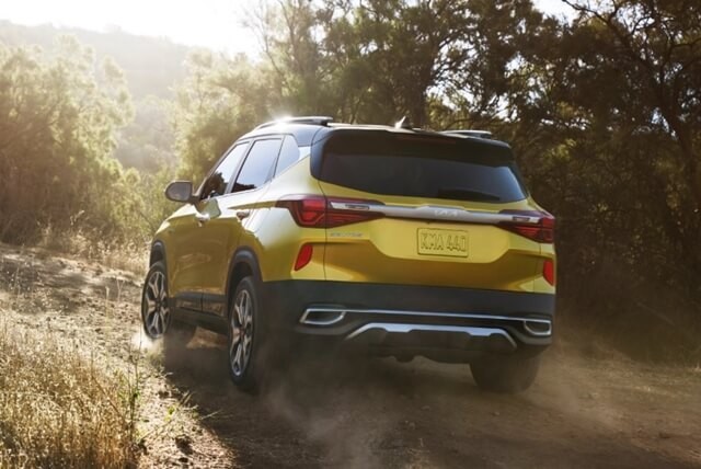 Kia-Seltos-2022-phan-duoi-xe