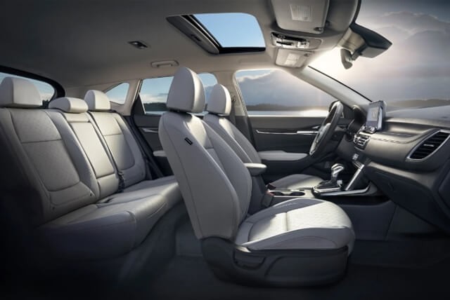 Kia-Seltos-2022-tong-the-cabin