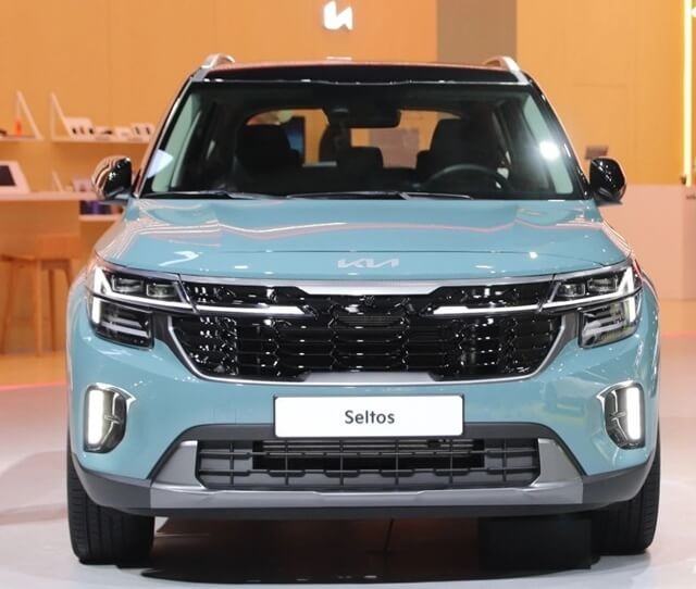 Kia-Seltos-2023-dau-xe