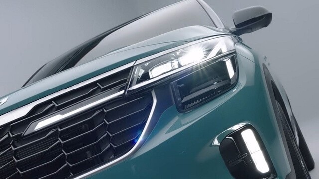 Kia-Seltos-2023-den-chieu-sang