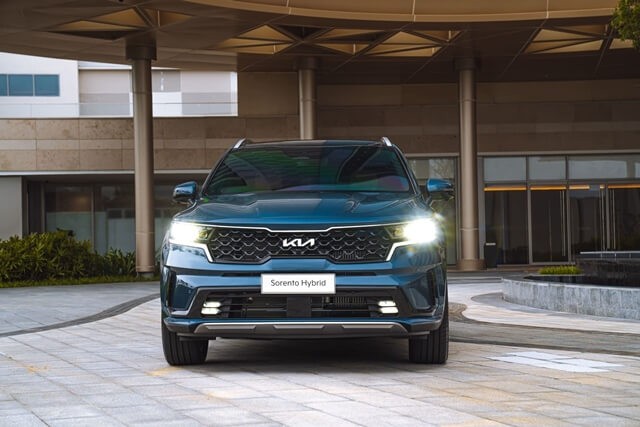 Kia-Sorento-hybrid-2023-dau-xe