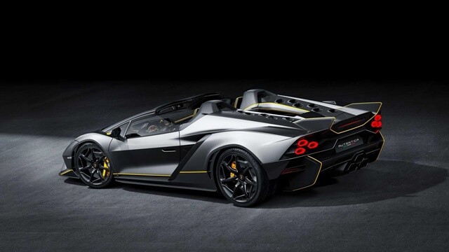 Lamborghini-Autentica-hong-xe