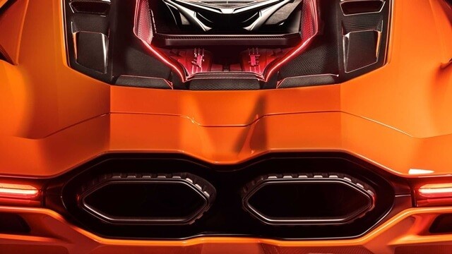 Lamborghini-Revuelto-he-thong-xa