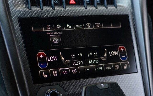 Lamborghini-Urus-Performante-nut-chuc-nang